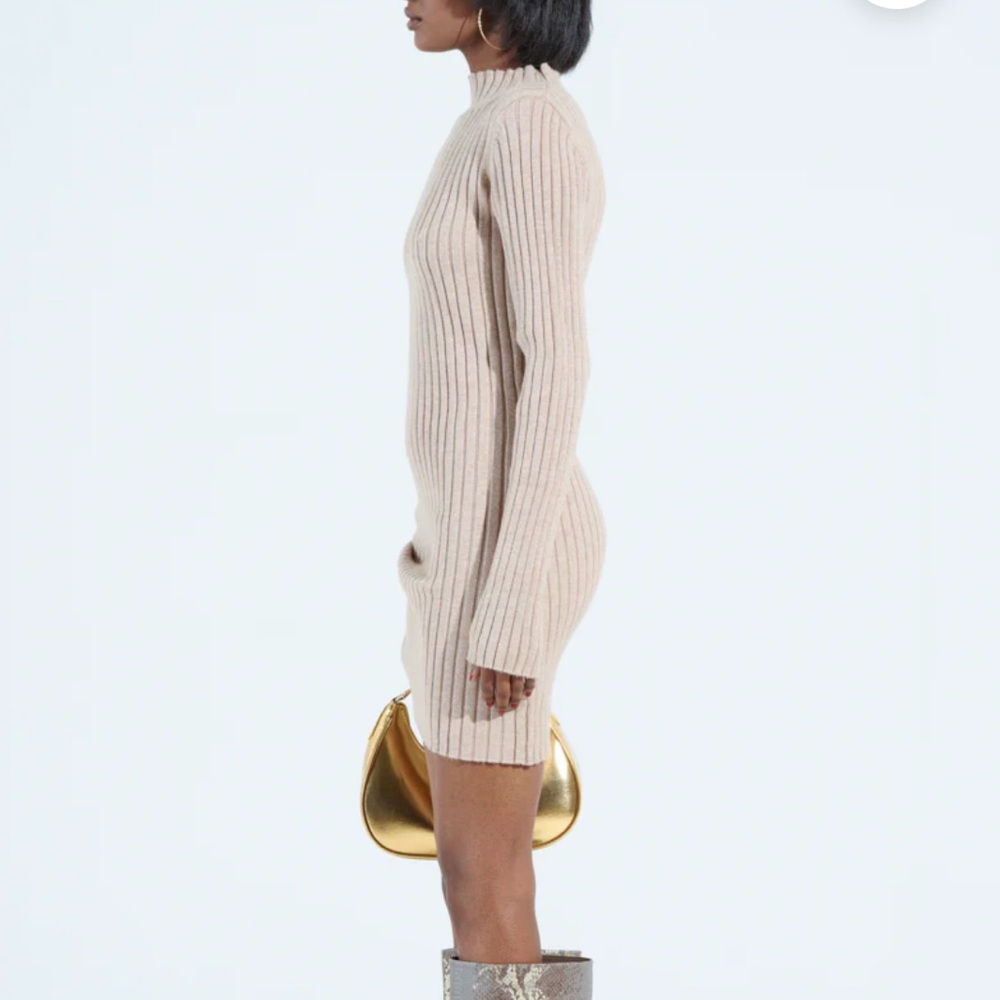 New Akira CHIC IS MY MIDDLE NAME KNIT DRESS - Picture 10 of 15